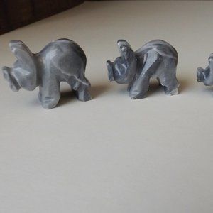 Carved marble mini pigs home decoration, gemstone (#EV1494)